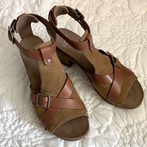 Dansko Dominique Leather sandal
